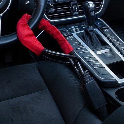 Antivol voiture volant